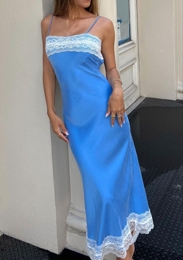 Chic Spaghetti Straps Blue Satin Lace Party Evening Gown Formal Prom Dress cc2159