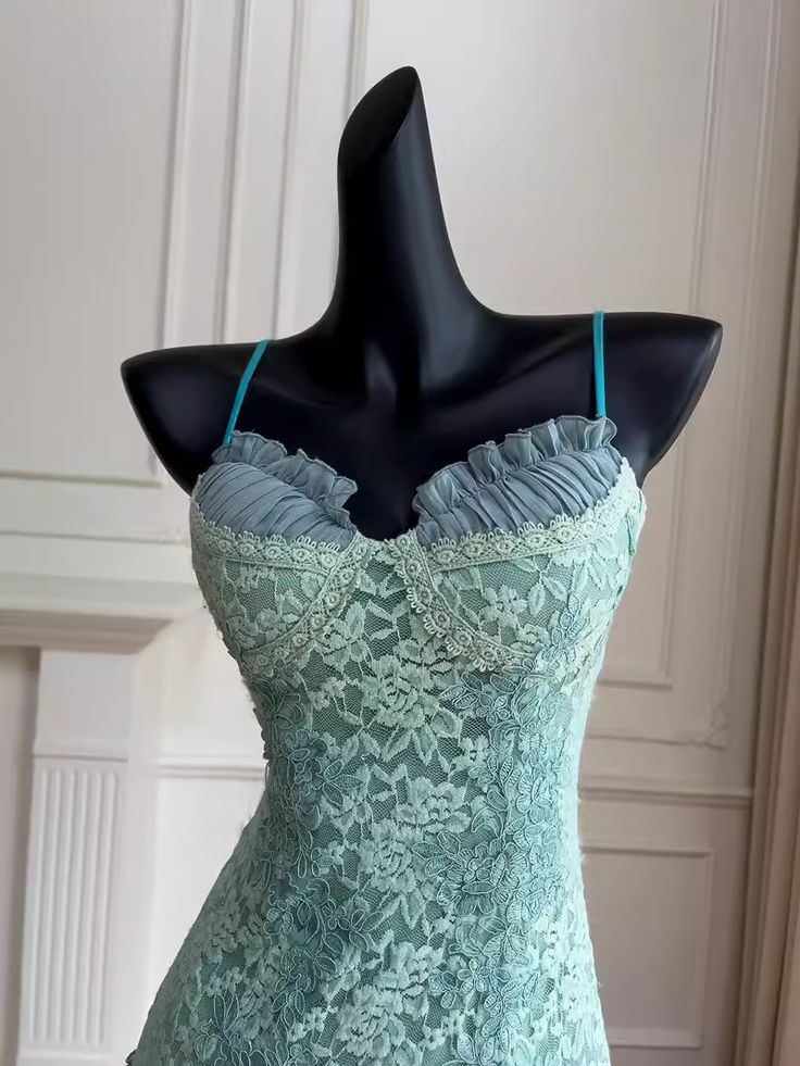 Unique Green Spaghetti Straps Lace Birthday Outfit Homecoming Dress cc1767