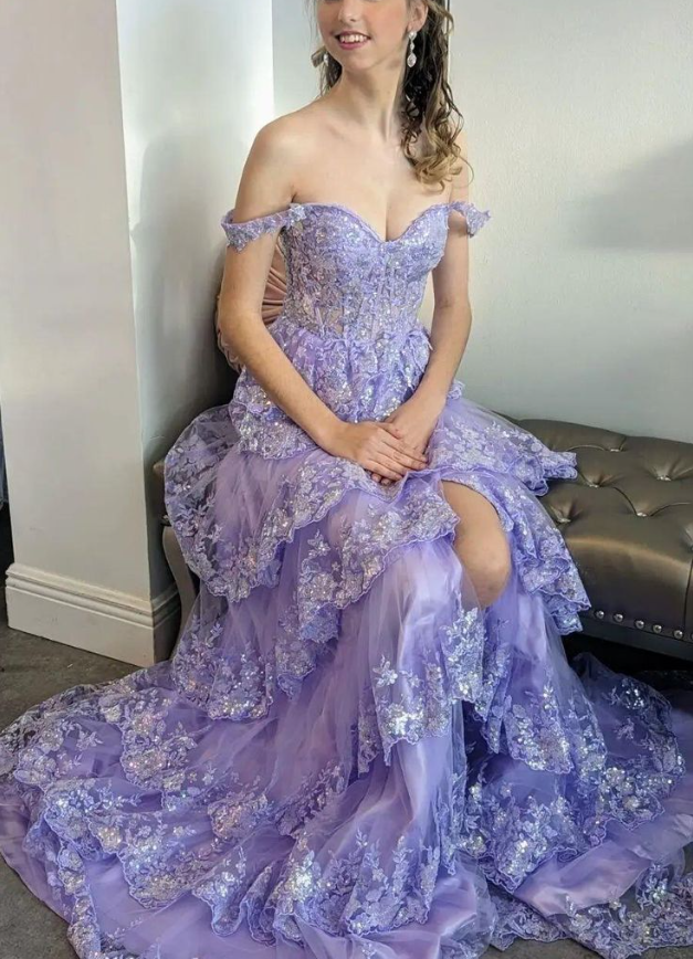 Charming Tulle Appliques Tiered Ruffles Long Prom Dress Slit  Party Evening Gown cc1781