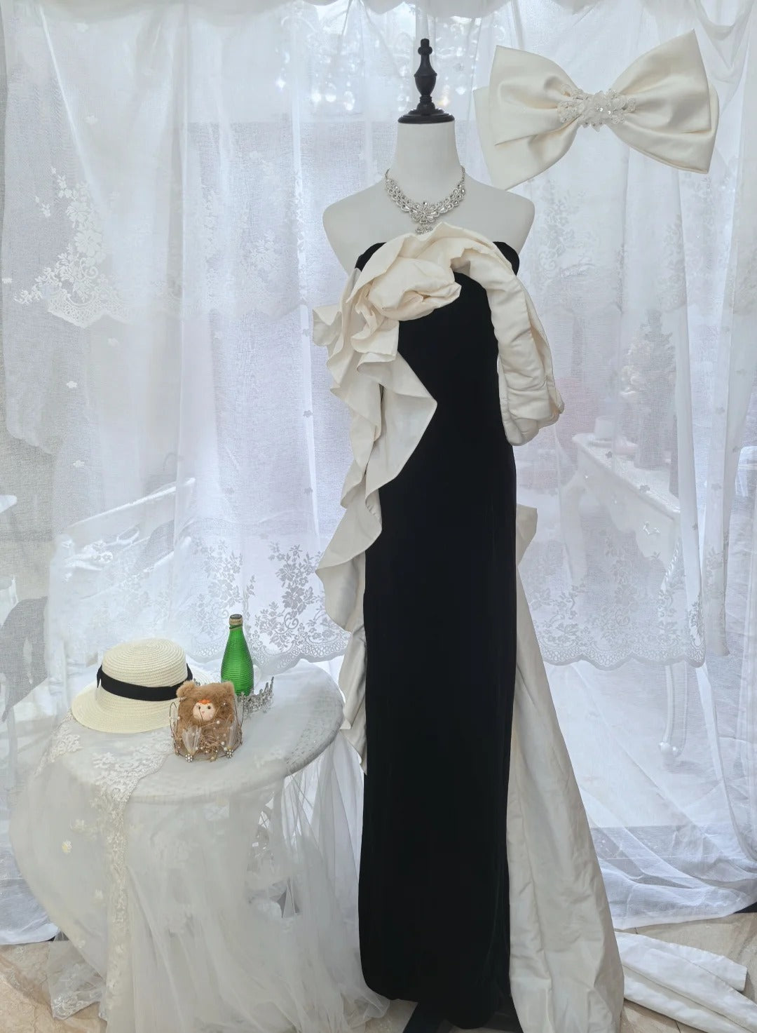 Elegant Black And White Color-Blocked Mermaid Strapless Velvet Satin Long Prom Dress Evening Dress cc5303