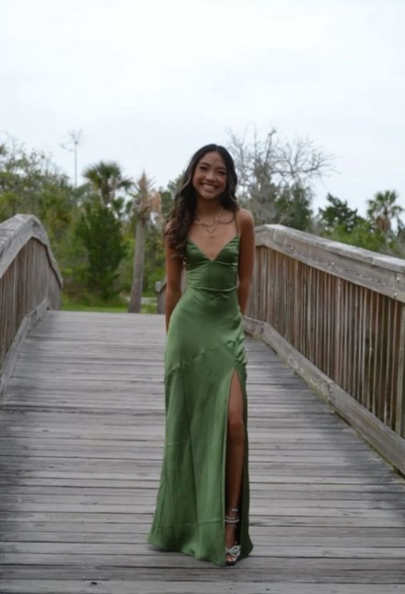 Simple Green V Neck Slit Party Evening Gown Long Backless Prom Dress cc2103