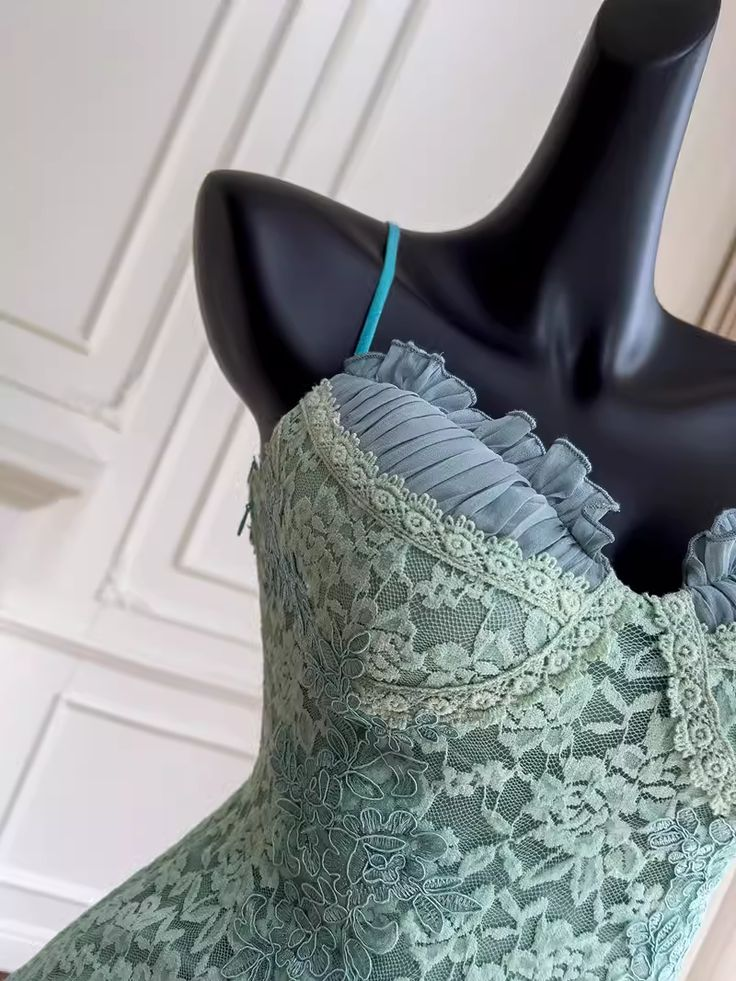 Unique Green Spaghetti Straps Lace Birthday Outfit Homecoming Dress cc1767