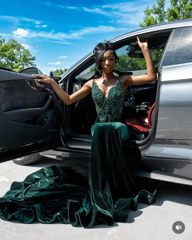 Luxurious Velvet Beaded Mermaid Party Dress，Green Long Prom Evening Gown cc2621