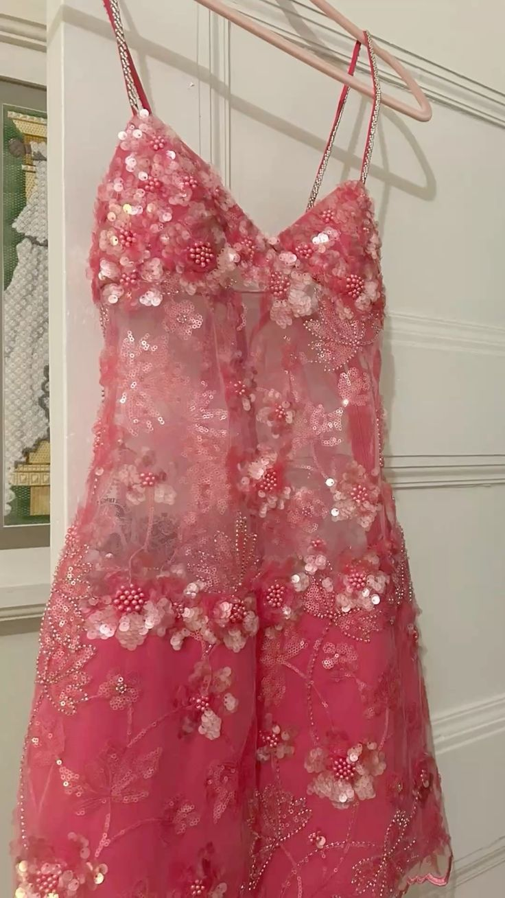 Sparkly Spaghetti Straps Pink Sequin V Neck Sheath Cocktail Dress Sheath Short Graduation Homecoming Dress cc3360
