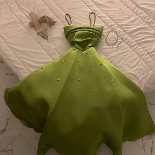 Gorgeous Green Satin A Line Party Dress Straps Prom Evening Dress With Beaded cc1880
