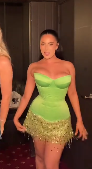 Gorgeous Green Satin Sequin Short Cocktail Dress Formal Graduation Homecoming Dress cc3404