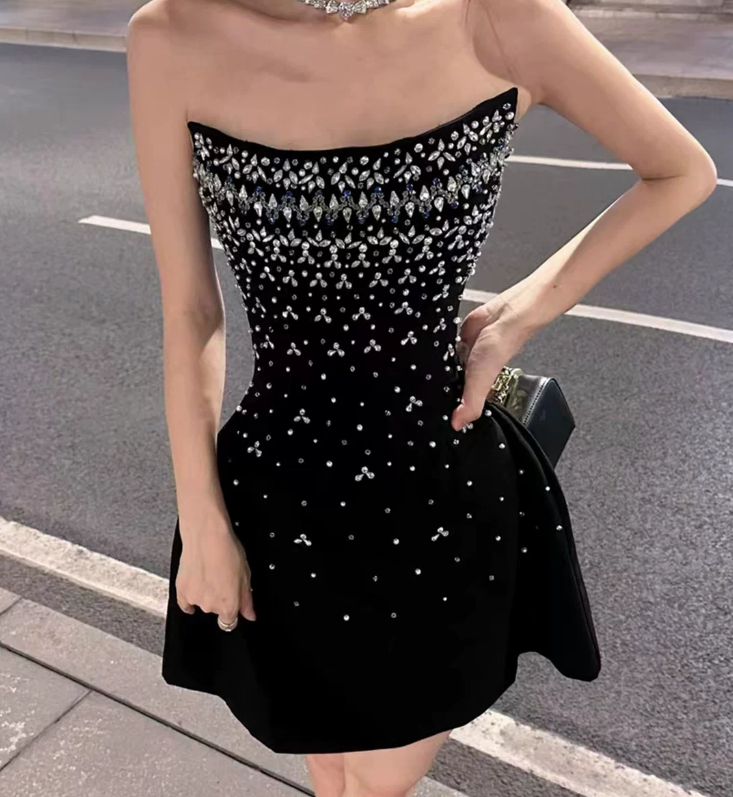 Stunning Homecoming Dress Black A Line Strapless Birthday Party Dress Cocktail Dress cc5670
