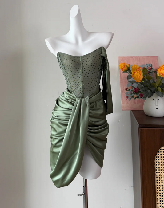Charming Homecoming Dress Dark Green Strapless Pleated Beading Birthday Party Dress Cocktail Dress cc5741
