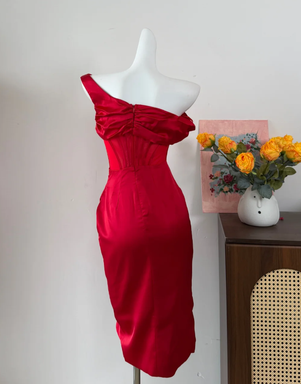 Chic Homecoming Dress Red One Shoulder Stain Slit Birthday Party Dress Cocktail Dress cc5746