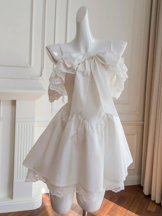 Pretty Homecoming Dress A Line White Spaghetti Straps Birthday Party Dress Cocktail Dress cc5774