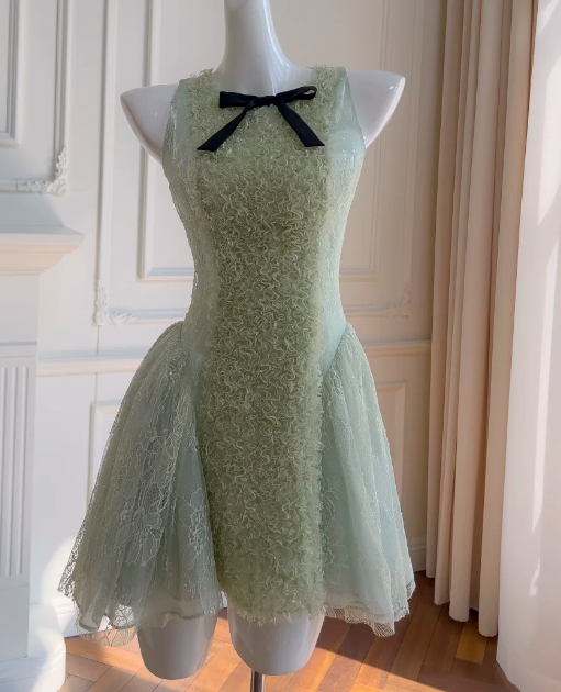 Stunning Homecoming Dress Light Green A Line Crew Neck Tulle Birthday Party Dress Cocktail Dress cc5789