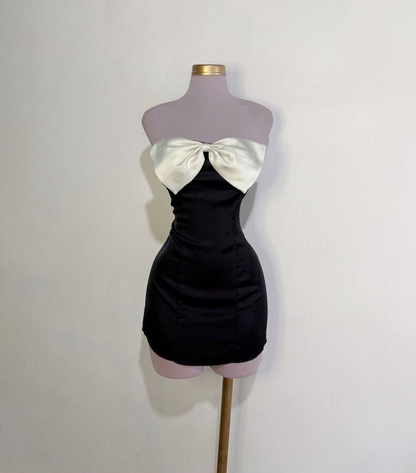 Cute Bow Strapless Sheath Short Cocktail Dress Black 8th Grade Homecoming Dress cc3449