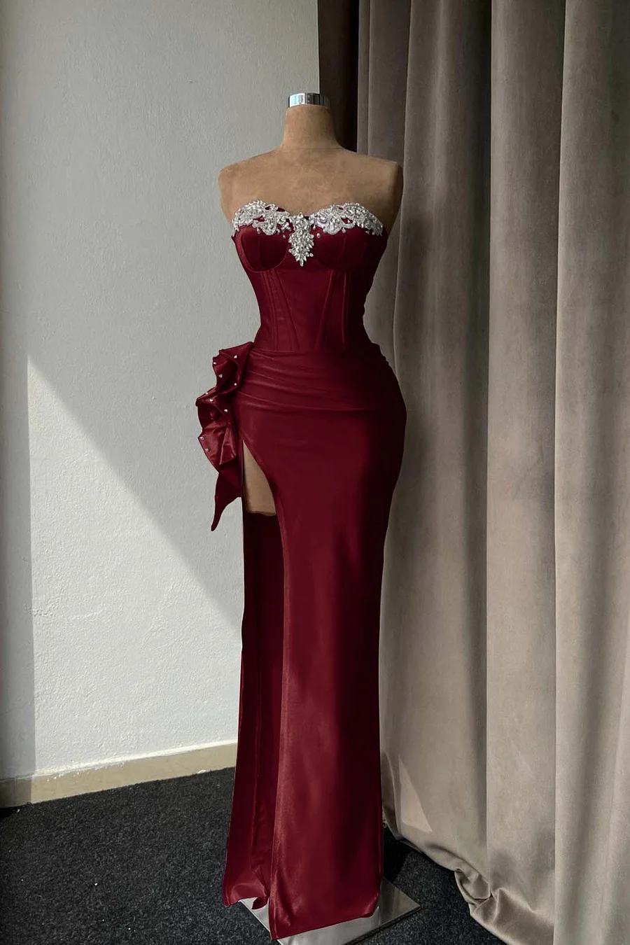 Luxurious Silver Strapless Beaded Slit Evening Dress Sheath Prom Dress cc1654