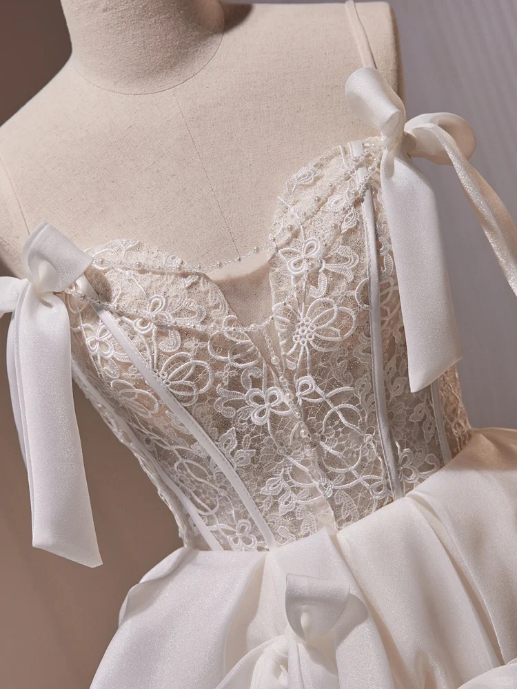 Charming Spaghetti Straps Tulle Lace A Line Short Homecoming Dress White Birthday Outfits With Bow cc3423