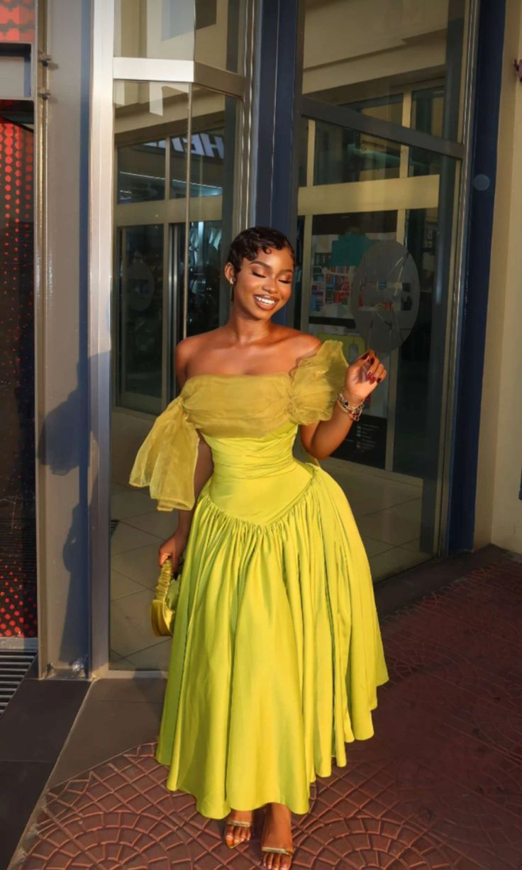 Chic Off Shoulder Satin Tulle Evening Prom Dress cc2246