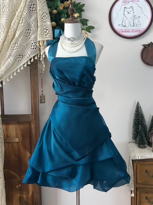 Unique Peacock Blue Halter Pleated A Line Homecoming Dress Mini Cocktail Dress cc3102