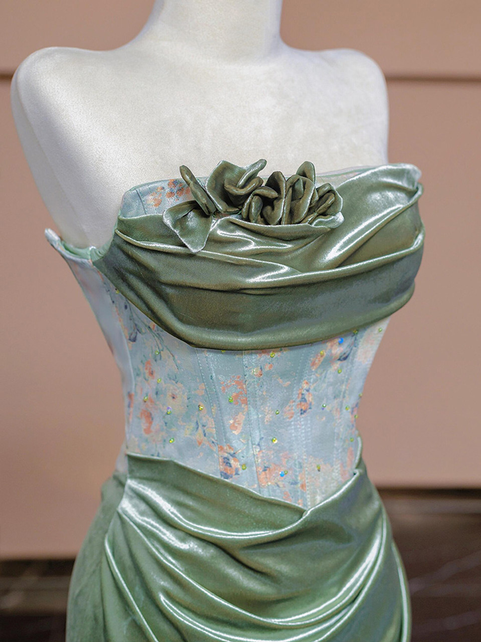 Sexy Green Strapless Pleats Prom Dress Mermaid Evneing Dress cc1602