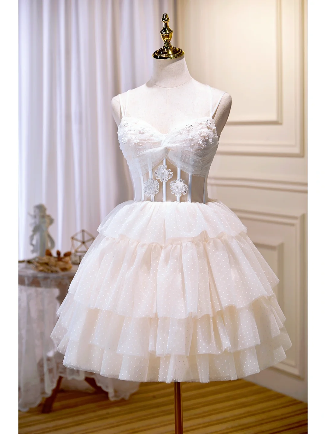 Classy Beige Spaghetti Straps Tulle Layered Short Birthday Outfits A Line Formal Homecoming Dress cc3422