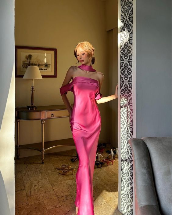 Sexy Pink Mermaid Halter Satin Party Prom Dress cc2205