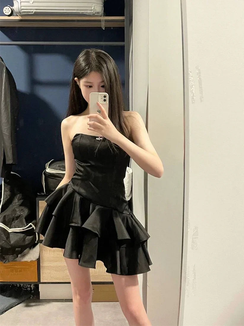 Sexy Black Irregular Puffy Short Homecoming Dress cc3052