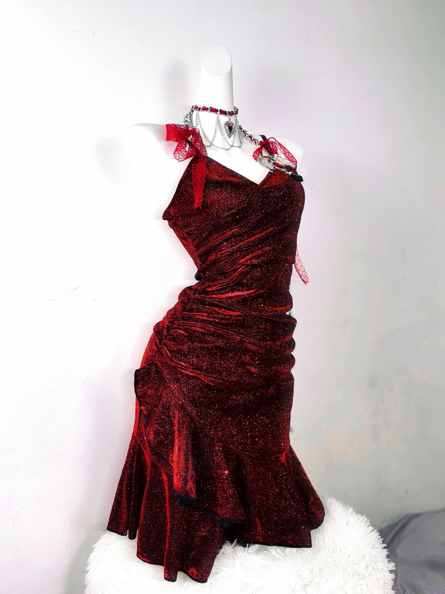 Glitter Spaghetti Straps Burgundy Ruffle Short Birthday Outfits Cocktail Dress Formal Homecoming Dress cc3226