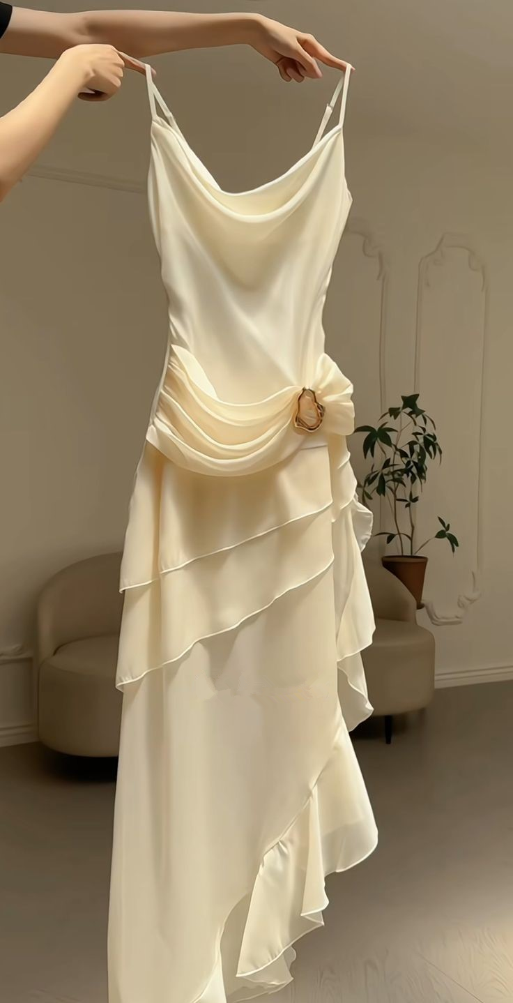 Elegant White Chiffon Spaghetti Straps Ruffles Evening Dress Long Party Prom Dress  cc1863
