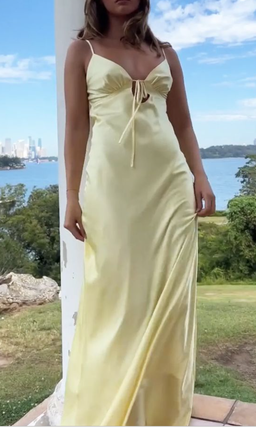 Elegant Yellow Backless Satin Party Dress V Neck Prom Evening Gown cc1815