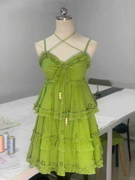 Chic Spaghetti Straps Green V Neck A Line Homecoming Dress Layered Ruffles Short Mini Party Dress cc3355