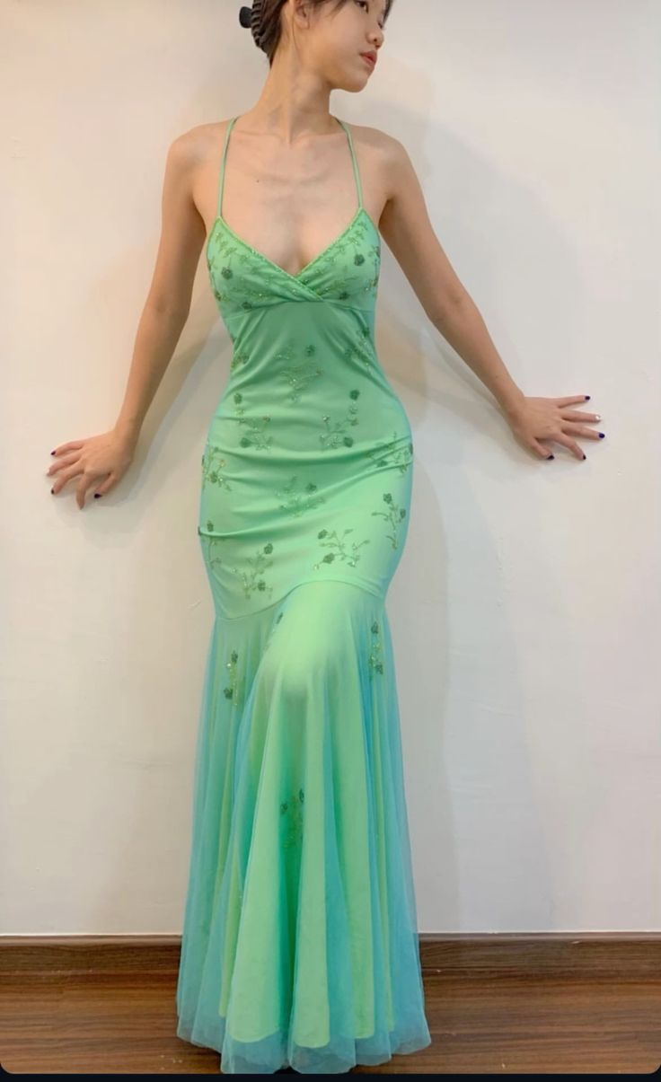 Green Spaghetti Straps Beaded Mermaid Evening Dress V Neck Party Prom Dress cc2062