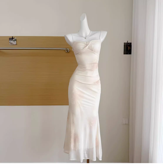 Apricot Suspender Dress Sexy Waist Beautiful Long Vacation Dress cc3065