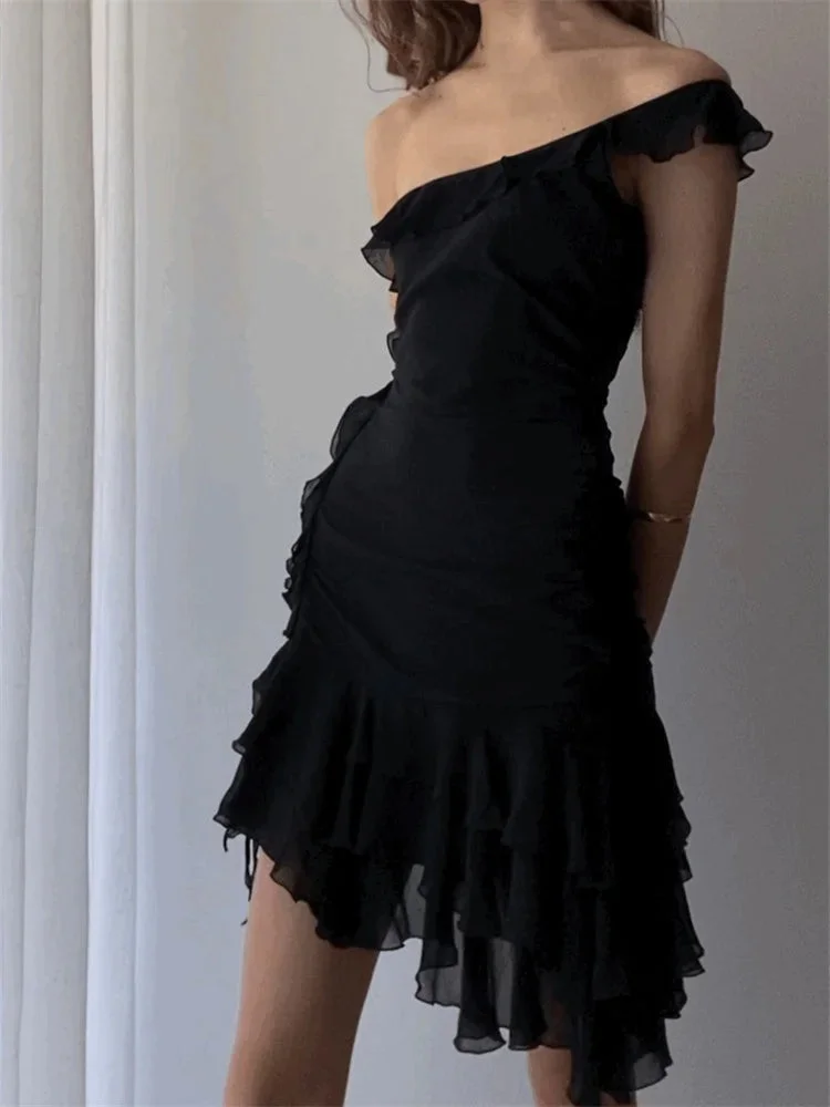Classy Sleeveless Irregular Ruffles Chiffon Short Party Dress Red One Shoulder Graduation Homecoming Dress cc3387