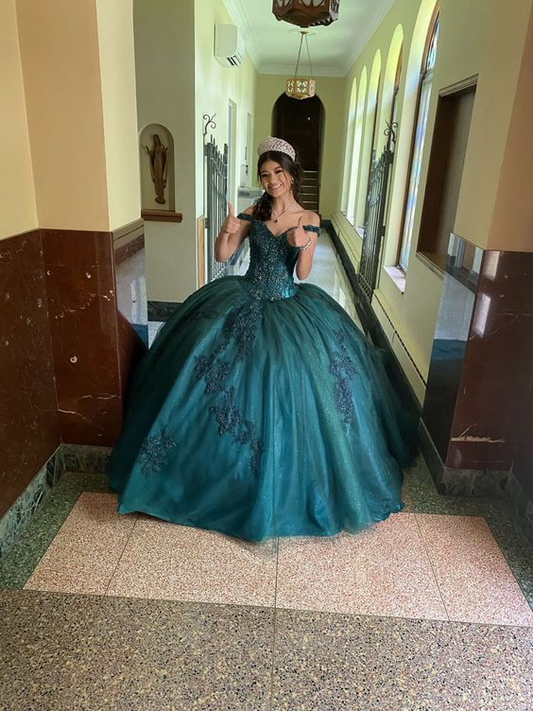 Stunning Green Tulle Appliques Ball Gown Sweet 16 Dress cc1007