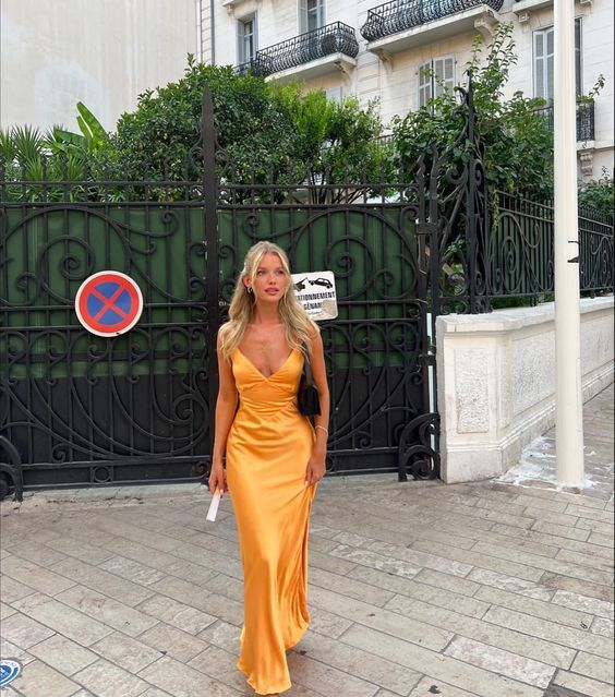 Sexy Mermaid Orange Spaghetti Straps V Neck Long Prom Dress Party Evening Gown cc1821