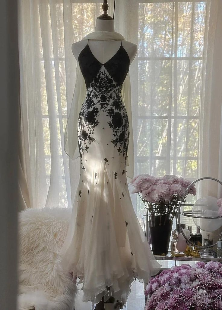 Ivory Mermaid Chiffon Appliques Beaded Prom Dress Spaghetti Strap Party Gown cc3020