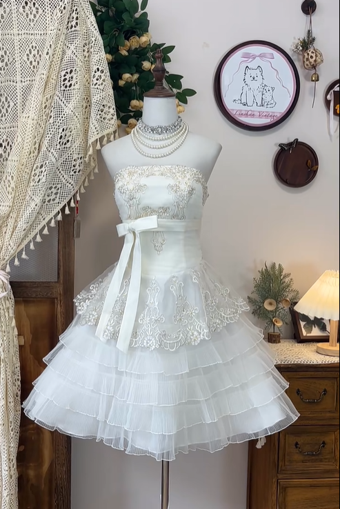 Elegant Strapless Tulle Lace Layered Short Wedding Dress Homecoming Dress cc3084