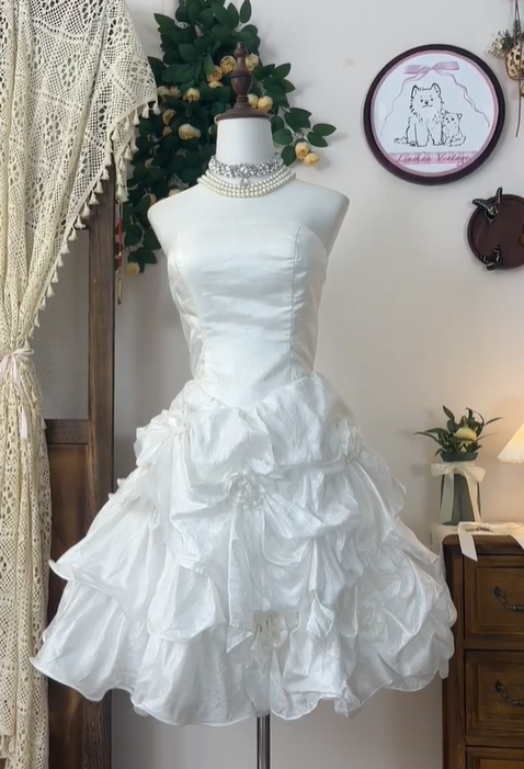 Classy White Strapless Pleated A Line Birthday Outfits Short Homecoming Dress cc3258