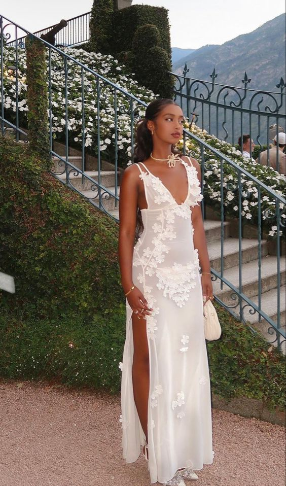 Sexy White Chiffon Appliques Prom Dress V Neck Party Evening Dress cc1853