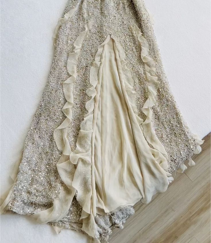 Vintage Sequin Beaded Long Evening Prom Dress Slit Ruffles Party Gown cc2044