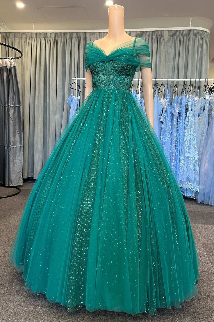 Glitter Emerald Green Tulle Cold-Shoulder Ball Gown cc551