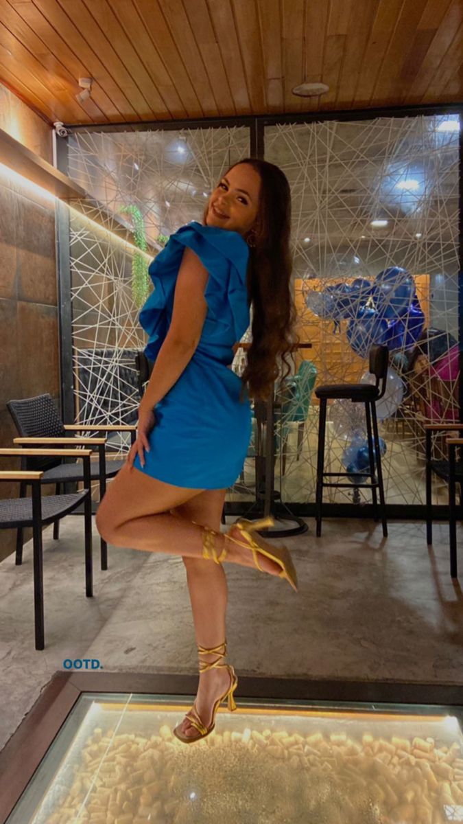 Fashion Blue Off-shoulder Neckline Side Ruffle Hip-hugging 17th Birthday Homecoming Dress cc4102