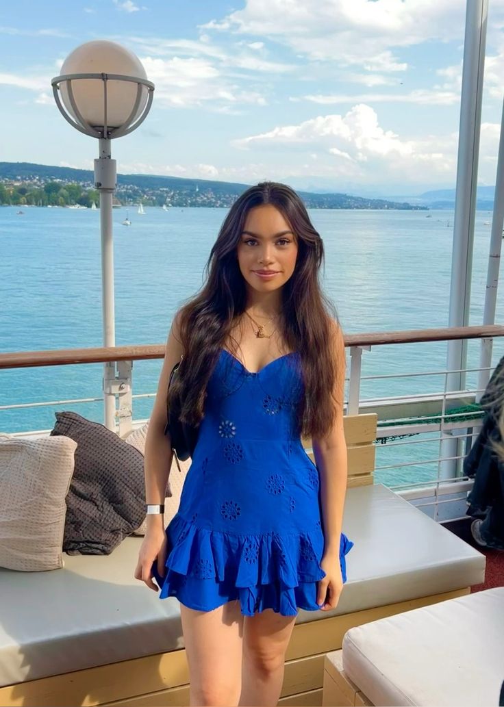 Fresh Royal Blue Deep V Suspender Ruffle 17th Birthday Homecoming Dress cc4106