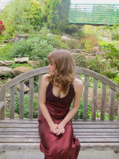 Retro Elegant Burgundy Slim Halter Collar Satin Long Prom Dress Evening Dress cc4814