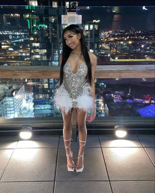 Gorgeous Silver Sleeveless White Feather Rhinestone Slim Fit 16th Birthday Homecoming Dress cc4160