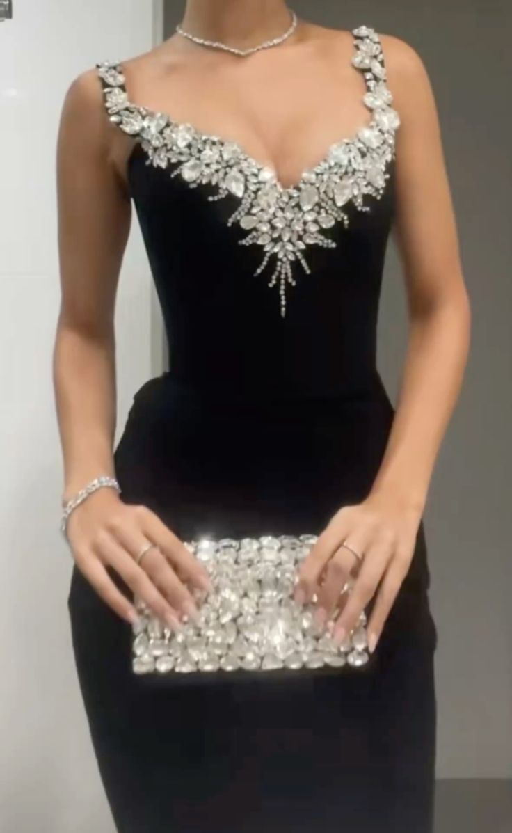 Elegant Black Mermaid Deep V Halter Velvet Long Prom Dress Evening Dress cc4872