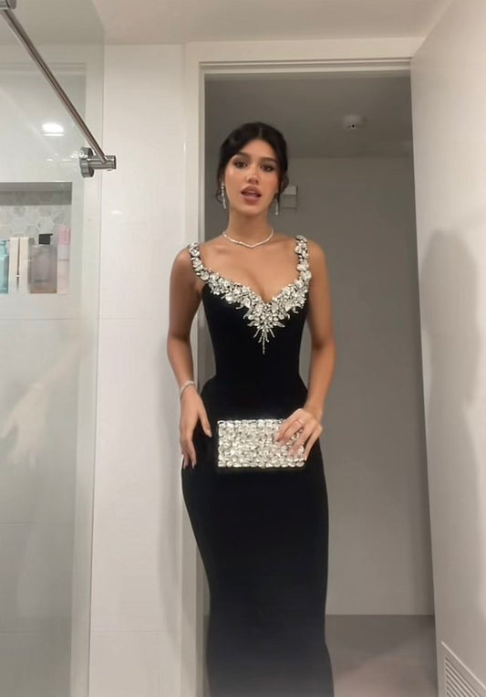 Elegant Black Mermaid Deep V Halter Velvet Long Prom Dress Evening Dress cc4872