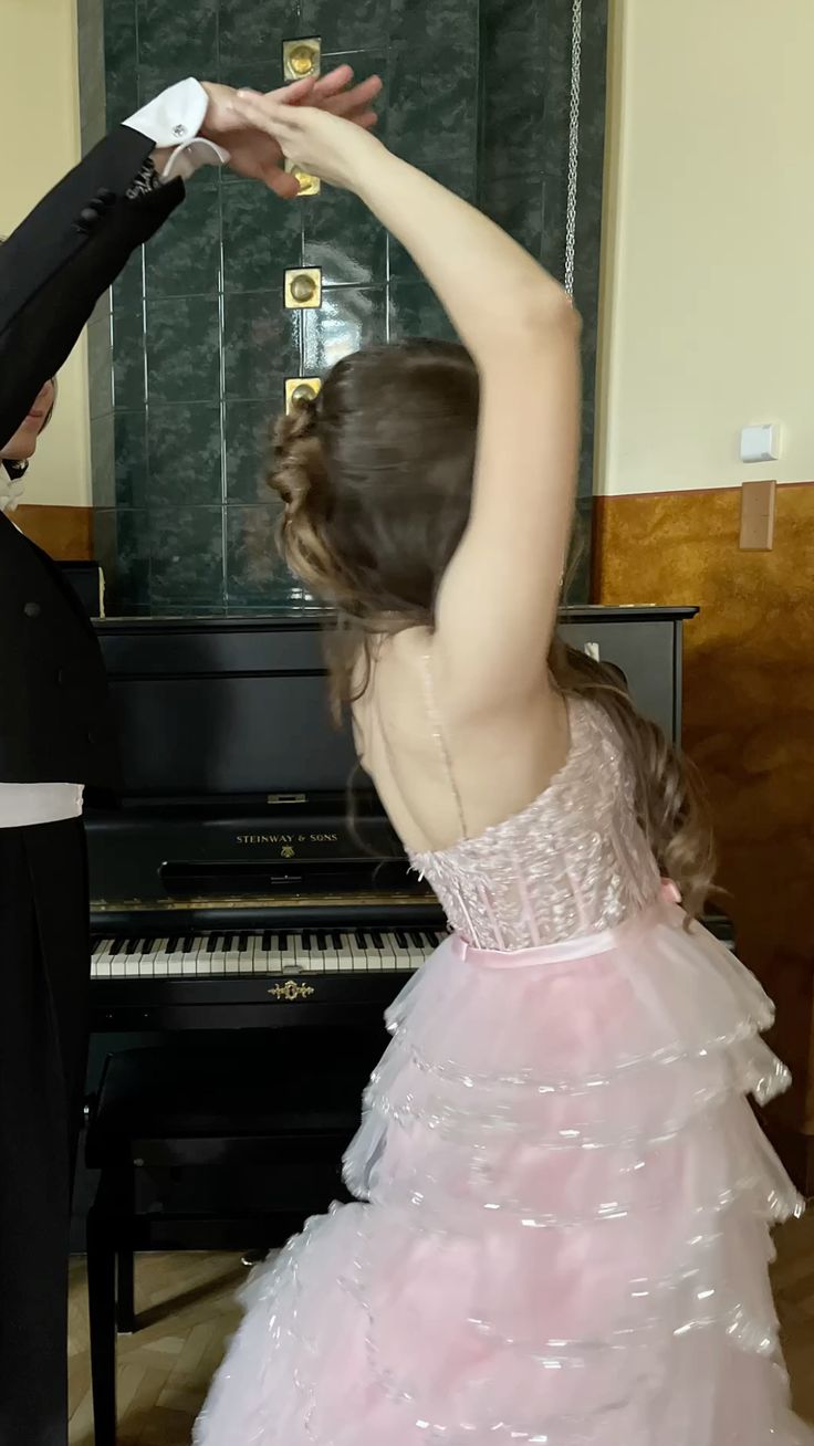 Dreamy Princess Pale Pink Strappy Layered Tulle Ball Gown Evening Dress Sweet 16th Birthday cc4891