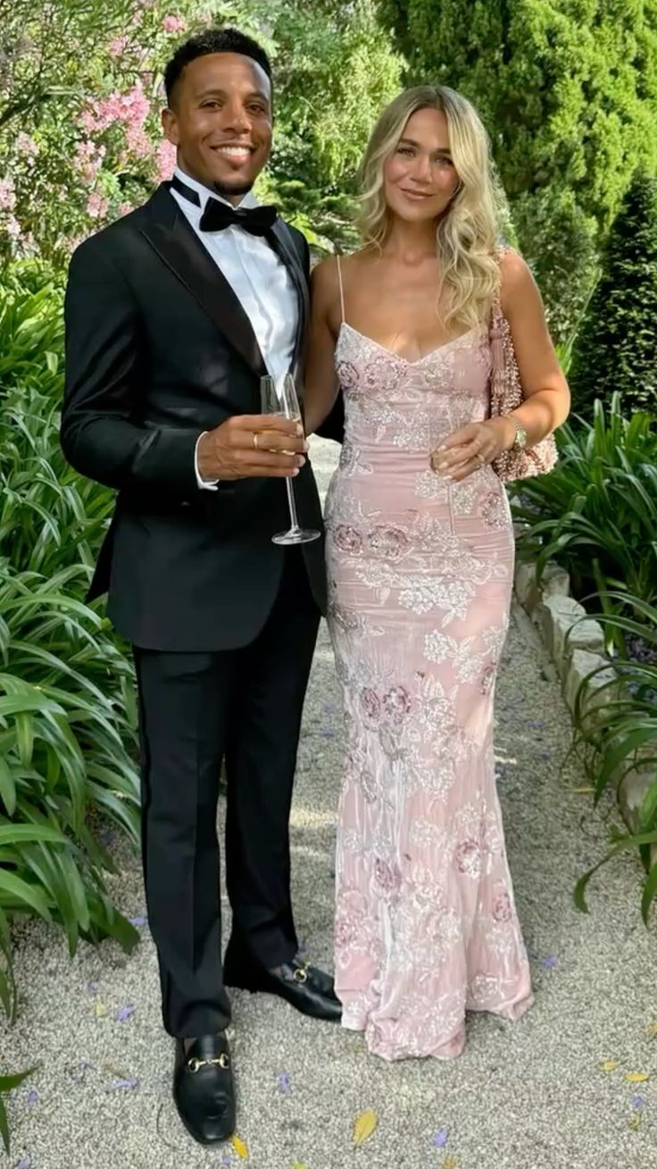 Sweet Pink Floral Mermaid Deep V Halter Sequined Long Prom Dress Evening dress cc4928