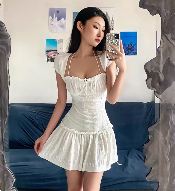 Sexy Low-cut Ruffled Waist Halter Neck A-line 17th Birthday Homecoming Dress cc3586