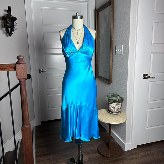 Simple Halter Neck Satin Blue Open Back Homecoming Dress cc3602
