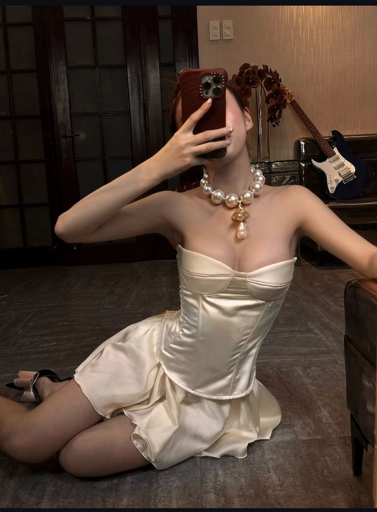 Elegant Strapless Satin Mini Birthday Skirt Homecoming Dress cc3607